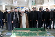 مراسم تشییع و خاکسپاری همشیره مرحوم آیت الله شهاب الدین اشراقی