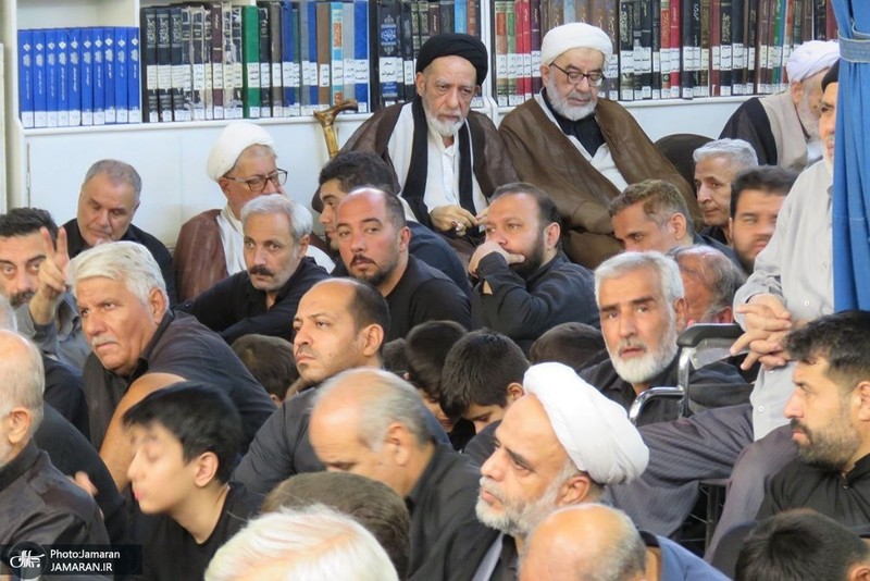 مراسم عزاداری ظهر عاشورا در دفتر آیت‌الله العظمی صانعی(ره)