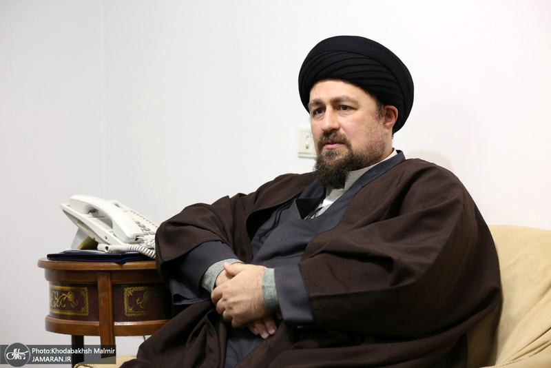 دیدار مدیر عامل و  کارکنان کیش ایر با یادگار امام