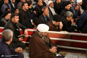 احیای شب بیست و یکم ماه مبارک رمضان در حرم مطهر امام خمینی(س)