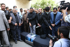 مراسم تشییع پیکر حجت الاسلام و المسلمین سید محمود دعایی از موسسه اطلاعات