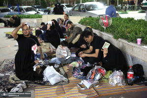 مراسم احیای شب بیست یکم رمضان در حرم امام خمینی (س) 2