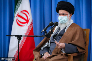 دیدار اعضای ستاد برگزاری کنگره ملّی بزرگداشت چهار هزار شهید استان یزد با رهبر معظم انقلاب