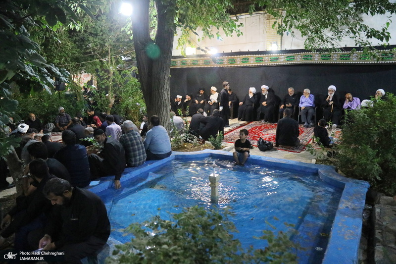 مراسم عزاداری دهه اول ماه صفر در بیت آیت الله شاه آبادی در قم‎