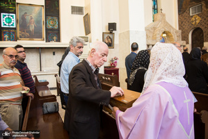 مراسم بزرگداشت امام خمینی(س) در کلیسای «سرکیس مقدس»