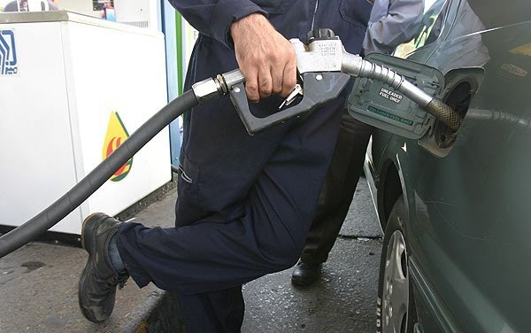 ممنوعیت تبادل اسکناس در پمپ بنزین‌ها