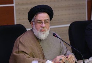 شهیدی: امام خمینی (ره) با آغاز نهضت اسلامی در عاشورای 1342 فرهنگ ایثار و شهادت را احیا کرد