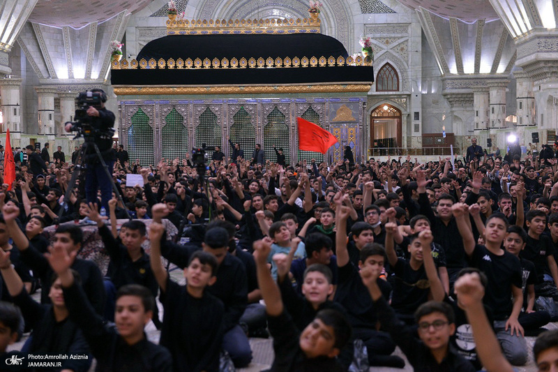 یازدهمین سوگواره احلی من العسل در حرم مطهر امام خمینی (س)