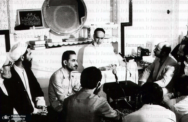 آنچه که امام در خشت خام می‌دید