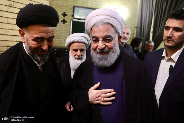 حضور حسن روحانی در مراسم ختم همسر آیت‌الله‌العظمی سیستانی + عکس ها