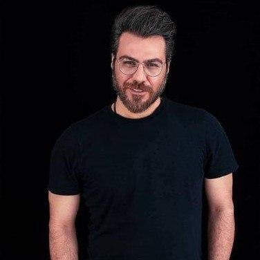 سکوت در این روزها خیانت است/ با ۹۰ میلیون سرباز ایرانی طرفید