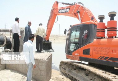 عملیات ساخت موج شکن اسکله سایت پرورش میگوی رودیک چابهار بزودی آغاز می‌شود