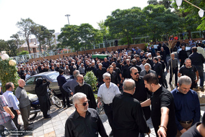 مراسم تشییع سیدعلی صنیع خانی از مسجد الرسول (ص) نازی آباد