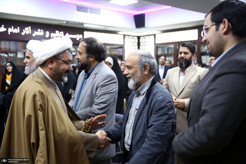 دیدار نوروزی رئیس موسسه تنظیم و نشر آثار امام خمینی (س) با کارکنان این موسسه