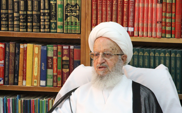 آیت الله مکارم شیرازی در دیدار فرمانده بسیج: اسلام با بسیج پیشرفت کرد/غربی ها از گسترش بسیج عصبانی و ناراحتند