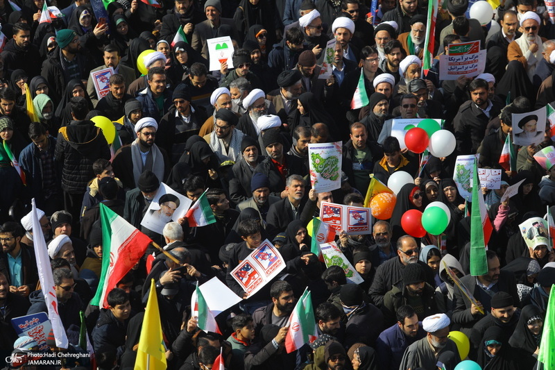 راهپیمایی باشکوه 22 بهمن در قم