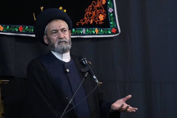 امام جمعه اردبیل: آمریکا و اروپا می‌خواستند ایرانیان را به خیابان بیاورند ولی خداوند خیابان های آنها را پر از ملت عصبانی کرد