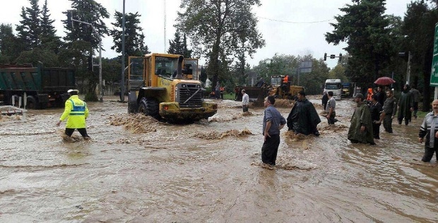 فرماندارچالوس خواستار اقدام فوری برای شناسایی نقاط سیل خیزشد