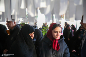 مهمانی لاله ها در قطعه شهدای بهشت زهرا