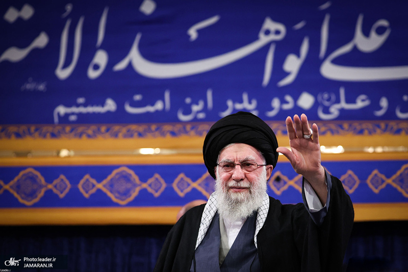 دیدار خانواده شهدای اقتدار با رهبر انقلاب در روز میلاد امیرالمومنین (ع)