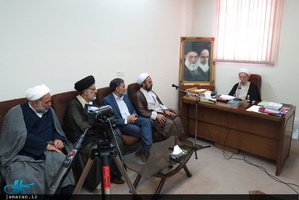 دیدار اعضای موسسه تنظیم و نشر آثار امام خمینی(س) نمایندگی قم با جمعی از مراجع و علما