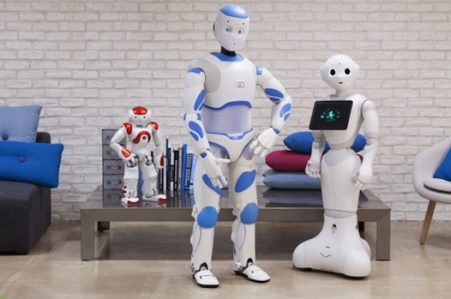 رباتی انسان نما که به کمک بیماران کرونایی آمد