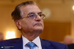 نشست های اجلاس بین المللی تحت تهاجم ؛ تجاوز و دفاع