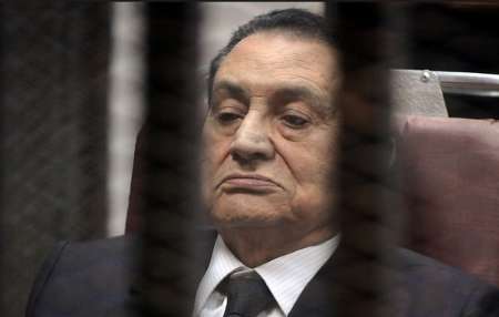 تبرئه حسنی مبارک از اتهام کشتار معترضان