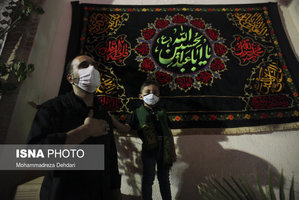 عزاداری شب چهارم محرم در مجاورت ارگ کریمخانی