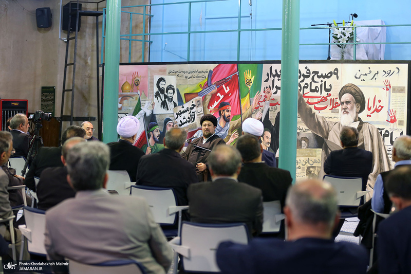 دیدار جمعی از معاونین و سفرای سابق وزارت خارجه‎‎ با سید حسن خمینی