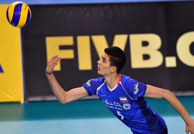 بازیکن تیم ملی والیبال: برابر آمریکا خوب بازی نکردیم/ از عملکردم راضی نیستم
