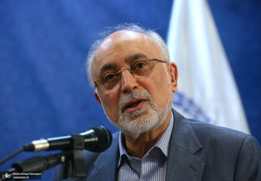 چه شد که ایران، سراغ غنی‌سازی اورانیوم ۶۰ درصدی رفت؟/ علی اکبر صالحی توضیح داد