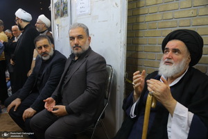 مراسم چهلمین روز تدفین رهبر شهید در دفتر آیت الله العظمی سیستانی در قم