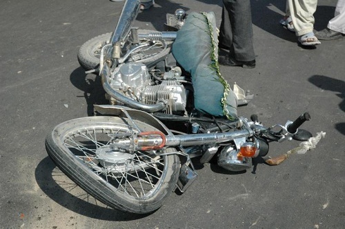 مرگ راننده موتور سیکلت بر اثر برخورد با کامیون در تالش