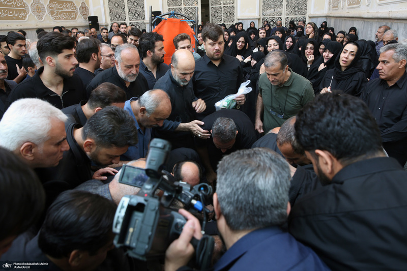 نماز و تشییع حاج علی اکبرشفیعی در حرم مطهر امام خمینی (س)
