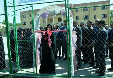 افتتاح نخستین زمین چمن مصنوعی ویژه دانش‌آموزان دختر در مشهد