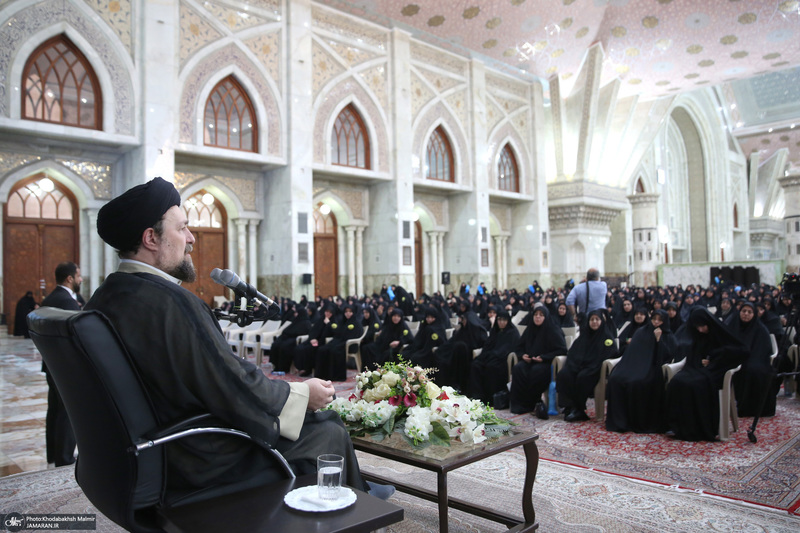 همایش خادمین افتخاری آستان مقدس امام خمینی (س)