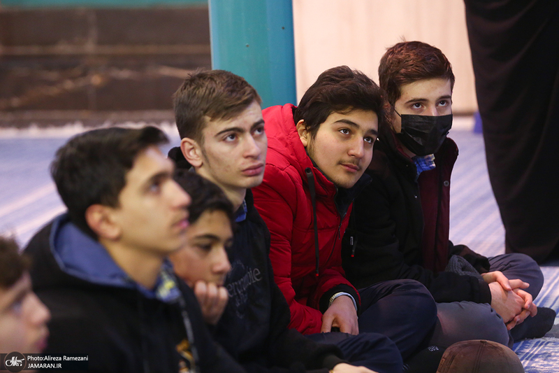 بازدید اقشار مختلف مردم از بیت امام خمینی (س) در جماران-1