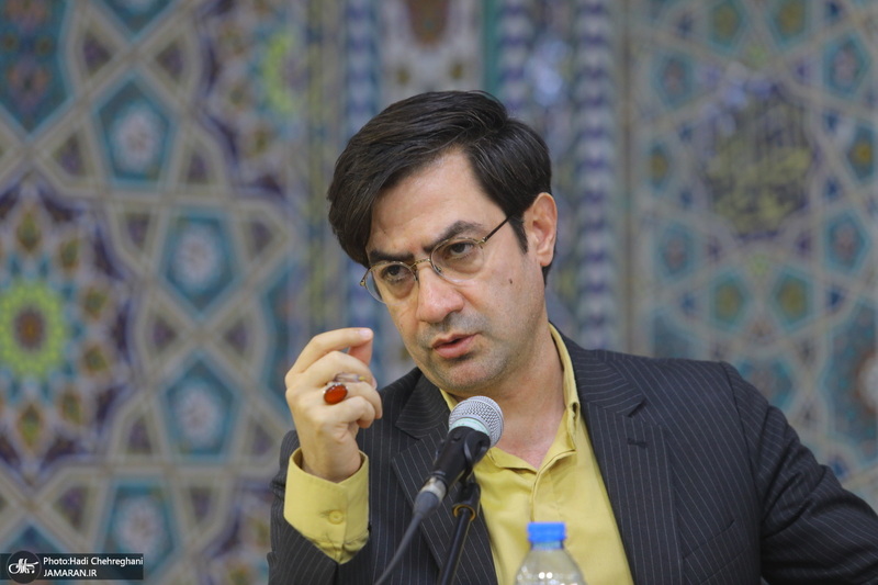 پنجمین محفل ادبی پروانه ها در مجتمع فرهنگی هنری یادگار امام (ره) قم