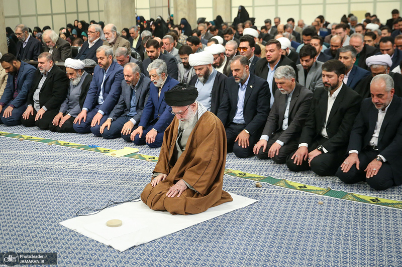 دیدار شاعران و اهالی فرهنگ و ادب فارسی با رهبر معظم انقلاب