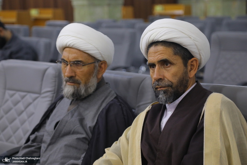 نشست «قرآن و عترت، محور اتحاد مسلمانان در اندیشه امام خمینی(س)» به زبان اردو