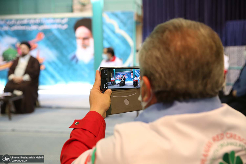 دیدار مدیران، کارکنان و جوانان جمعیت هلال احمر با سید حسن خمینی