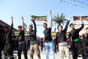 حال و هوای حرم کریمه اهل بیت در ظهر تاسوعای حسینی(ع)