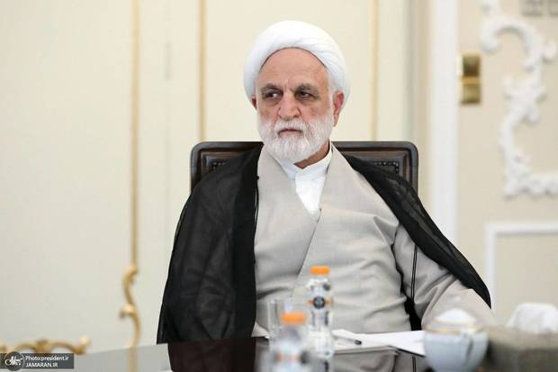 محسنی اژه‌ای: درباره اصلاح قیمت بنزین اختلاف‌نظر وجود دارد/ در قضیه‌ی تراستی‌ها، موضوع مهم آن است که پیگیری و اهتمام ما استمرار پیدا کند و به هیچ وجه تعطیل نشود