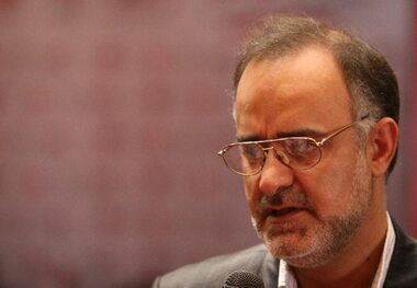 حرف های محمدنبی درباره وضعیت صدور مجوز حرفه‌ای باشگاه های تراکتور و سرخابی 