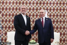 دیدار روسای جمهور ایران و روسیه/ پزشکیان: مصمم هستیم توافق جامع ایران و روسیه را اجرایی و عملیاتی کنیم/ پوتین: امضای توافق جامع، نقطه عطفی در روابط دوجانبه بود