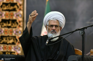 اولین شب عزاداری حضرت اباعبدالله الحسین (ع) در حرم امام خمینی