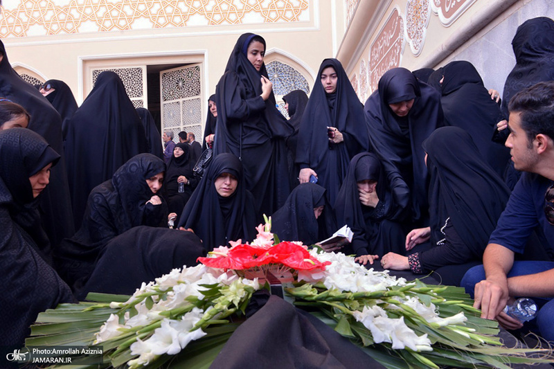 مراسم خاکسپاری پیرغلام اهل بیت(ع) حاج مصطفی طالبی در جوار حرم امام خمینی(س)