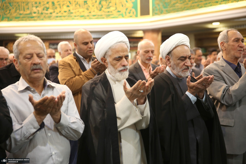 اقامه نماز عید سعید فطر در حسینیه شماره 2 جماران