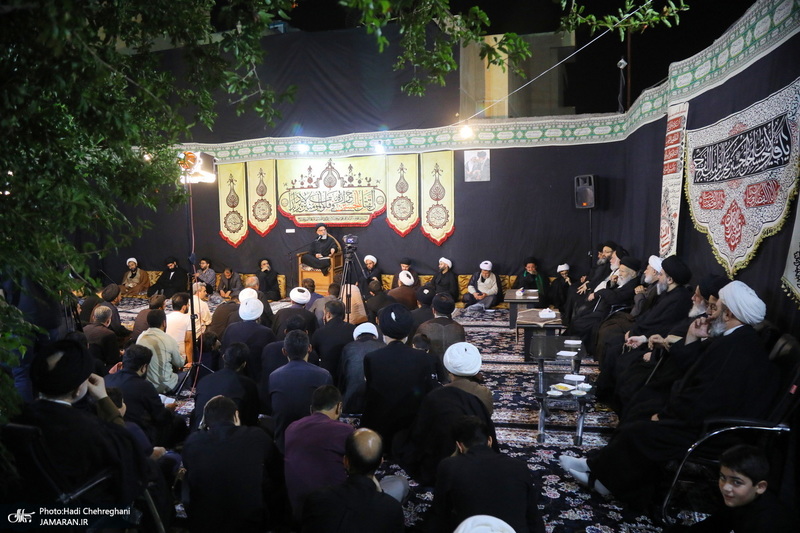 مراسم عزاداری دهه اول ماه صفر در بیت آیت الله شاه آبادی در قم‎